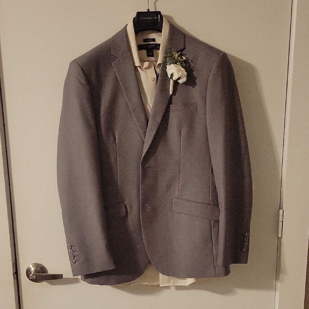 Elegant Gray Men's Blazer